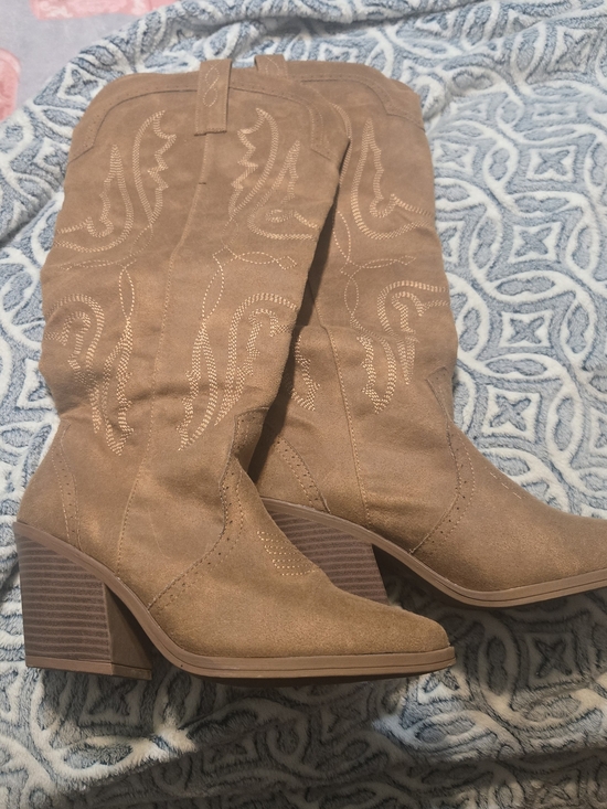Sugar Shoes - Sugar Tan Suede Western Block Heel Boots